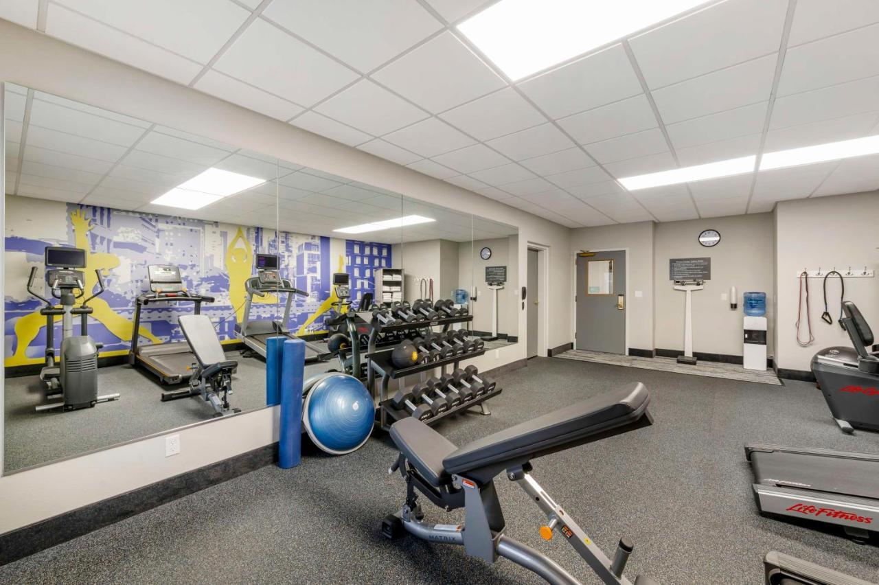 Best Western Plus Harrisonburg Esterno foto