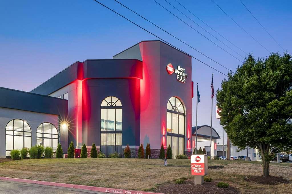Best Western Plus Harrisonburg Esterno foto
