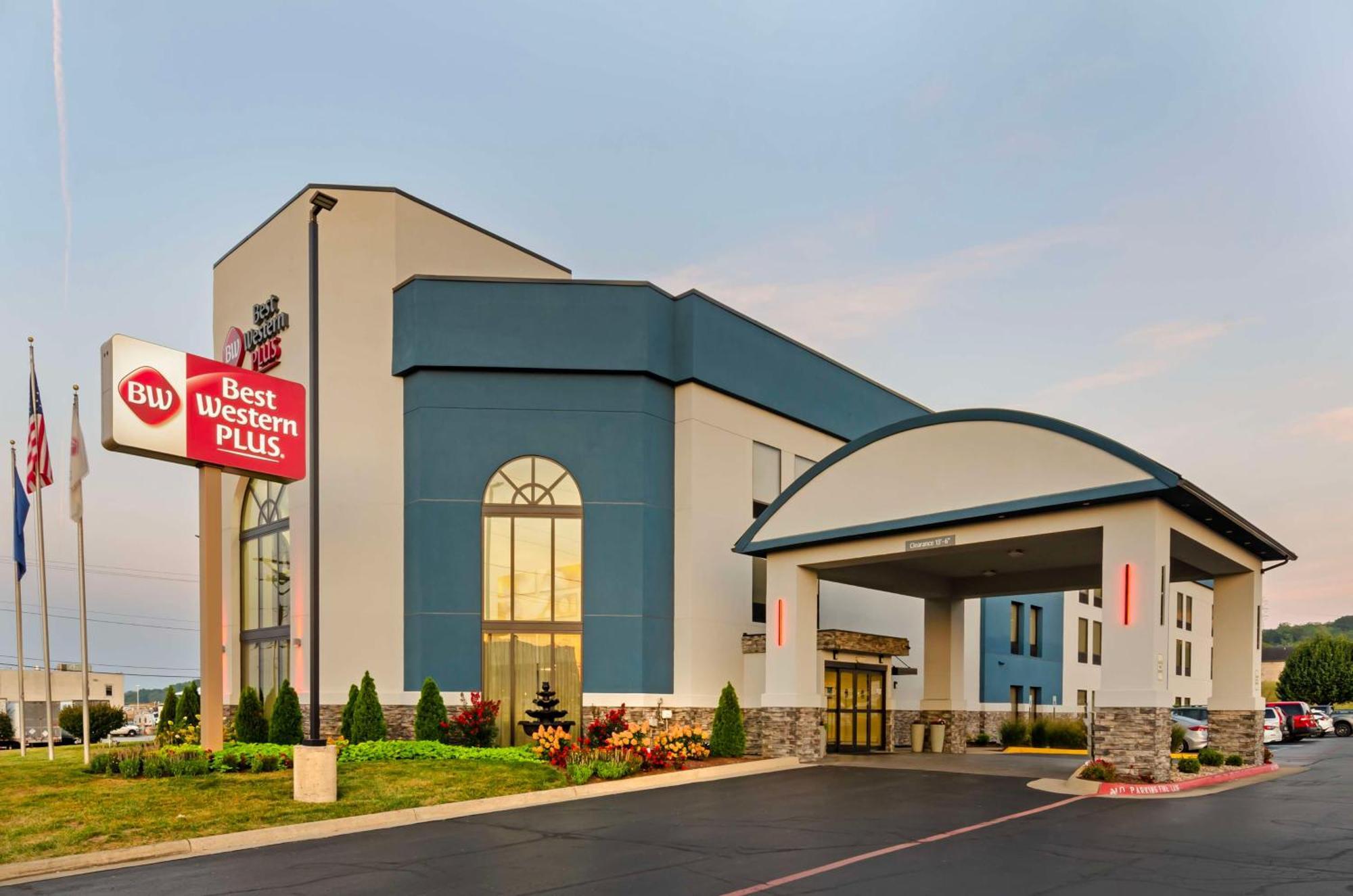 Best Western Plus Harrisonburg Esterno foto