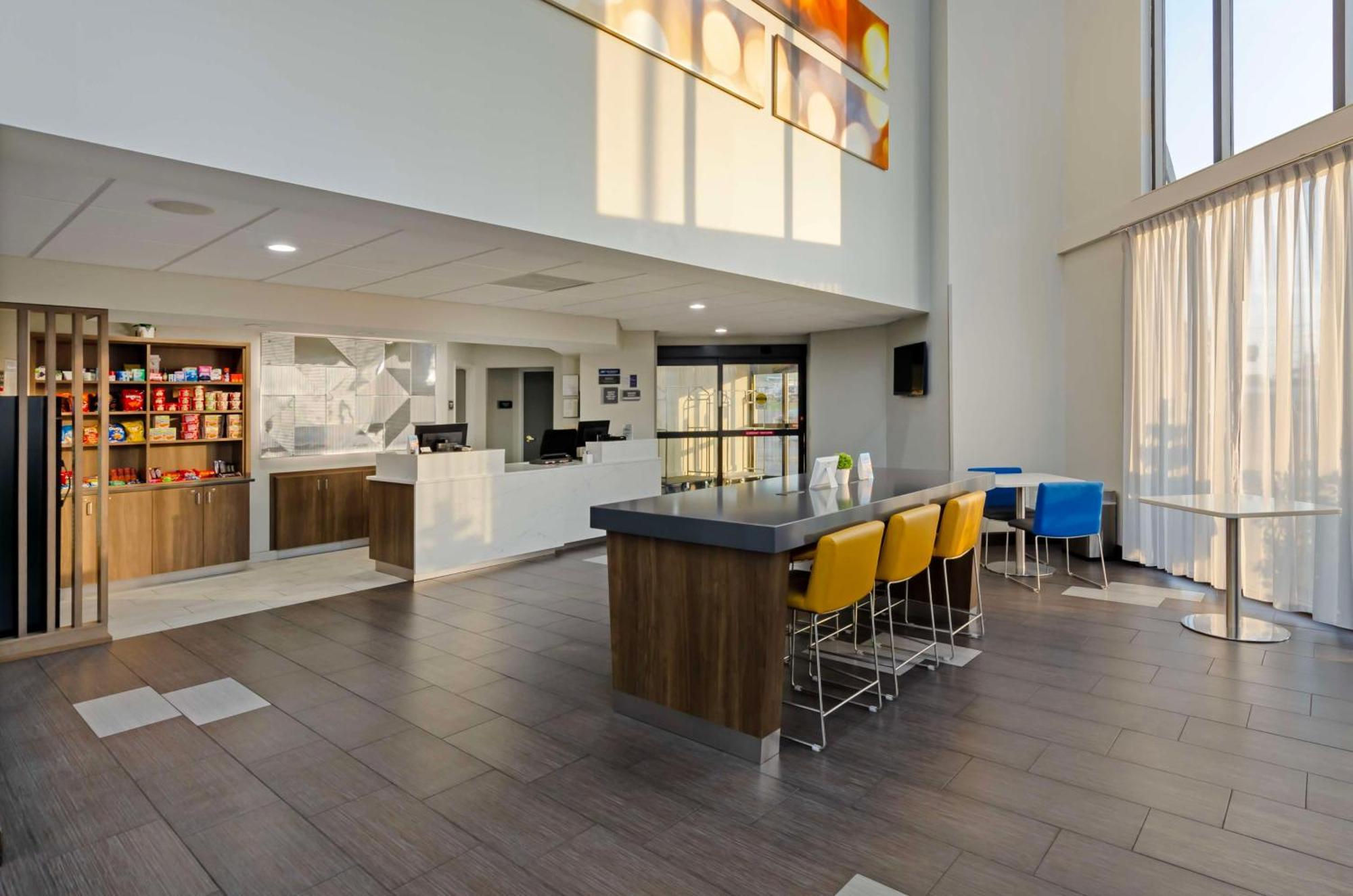 Best Western Plus Harrisonburg Esterno foto