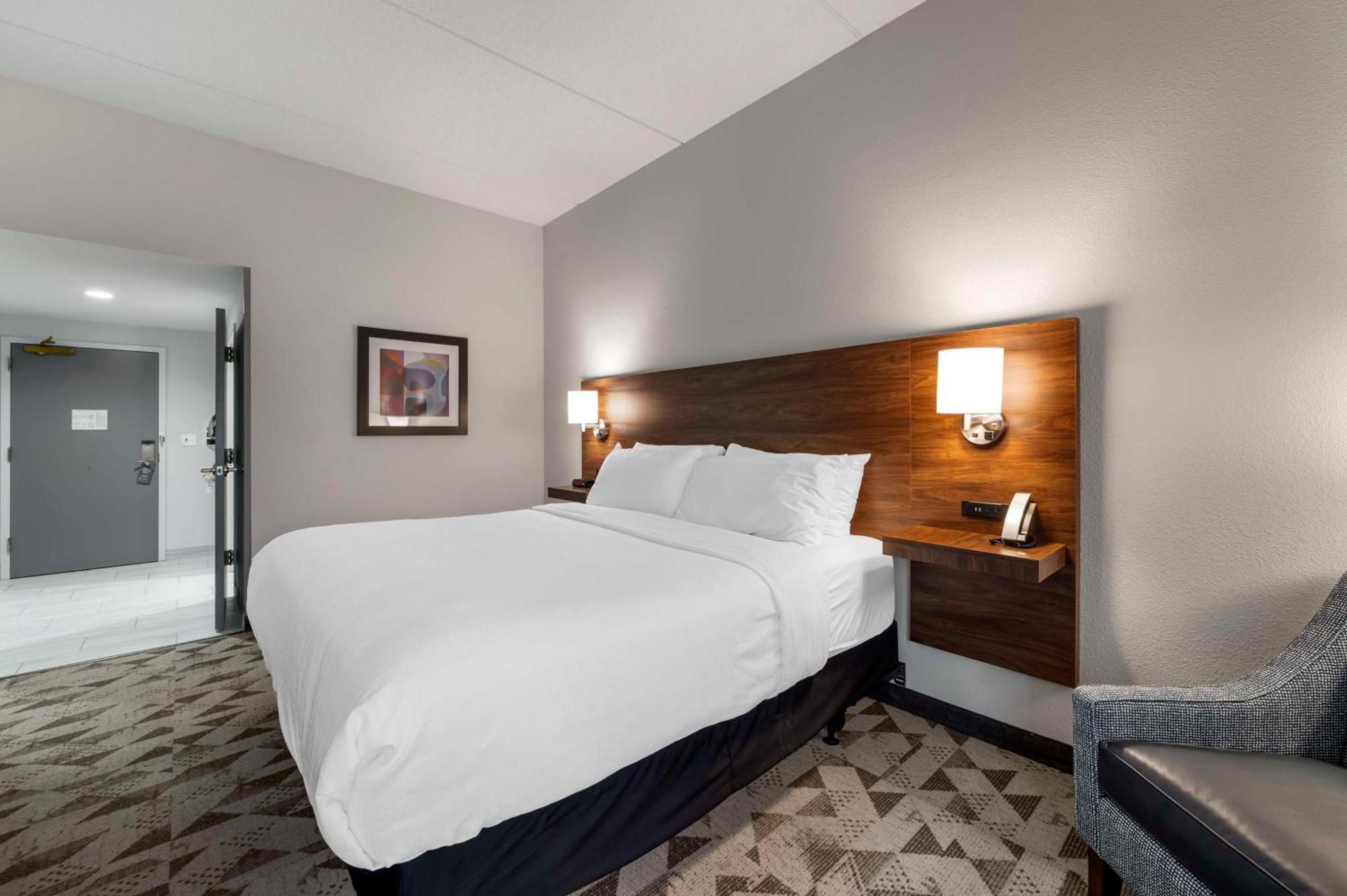 Best Western Plus Harrisonburg Esterno foto